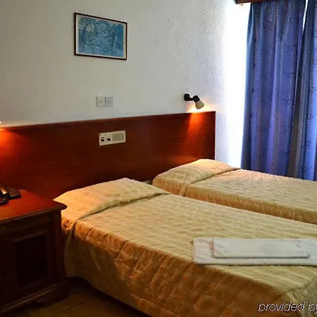 Best Western Plus Larco Ξενοδοχείο 2*