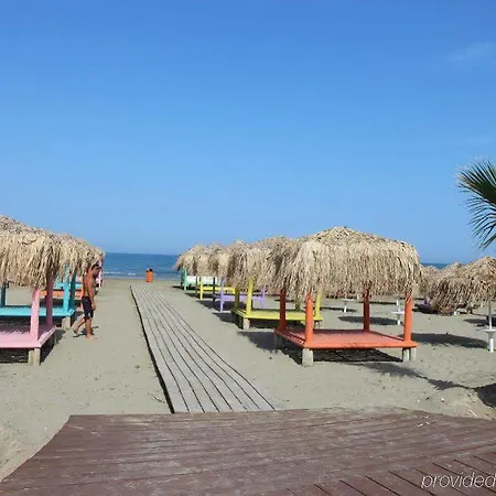 Best Western Plus Larco Ξενοδοχείο