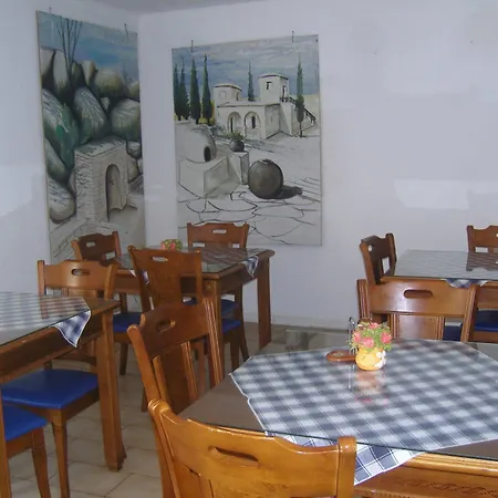 Best Western Plus Larco Hotel