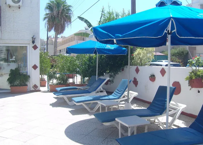 Best Western Plus Larco לרנקה