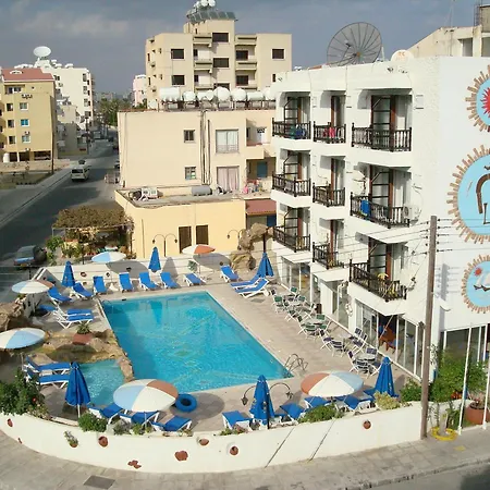 Ξενοδοχείο Best Western Plus Larco 2*