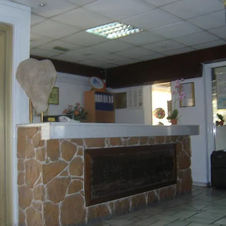 라르코 호텔 라르나카